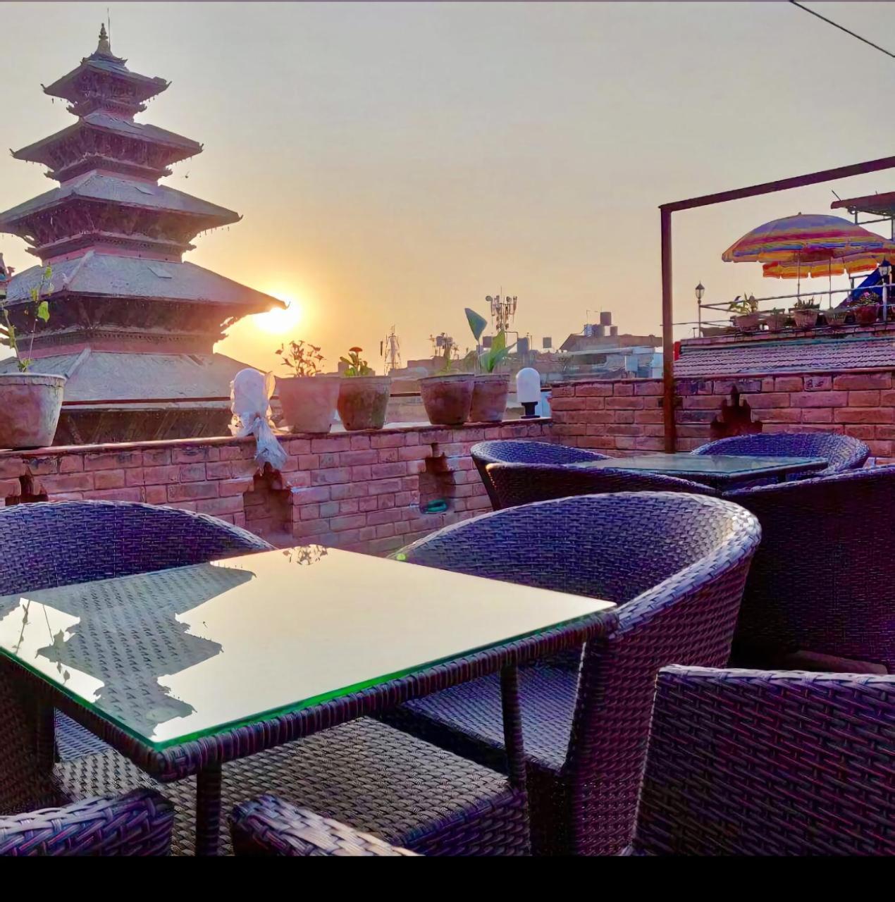 Hotel Baha Restaurant And Cafe Bhatgoan Exterior foto